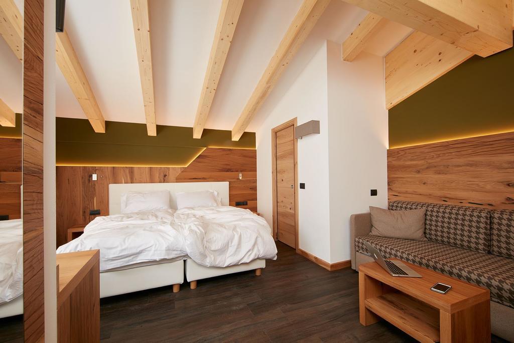 Hotel Valacia Поцца-ді-Фасса Номер фото